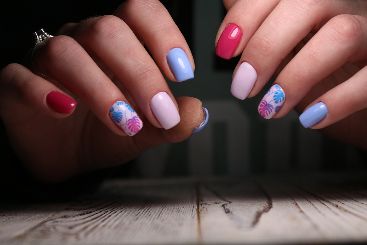 July manicure, Moi Nail Spa Victoria TX